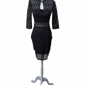 Bebe Black Lace Keyhole Bodycon Dress 3/4 Sleeve Size S Like New
